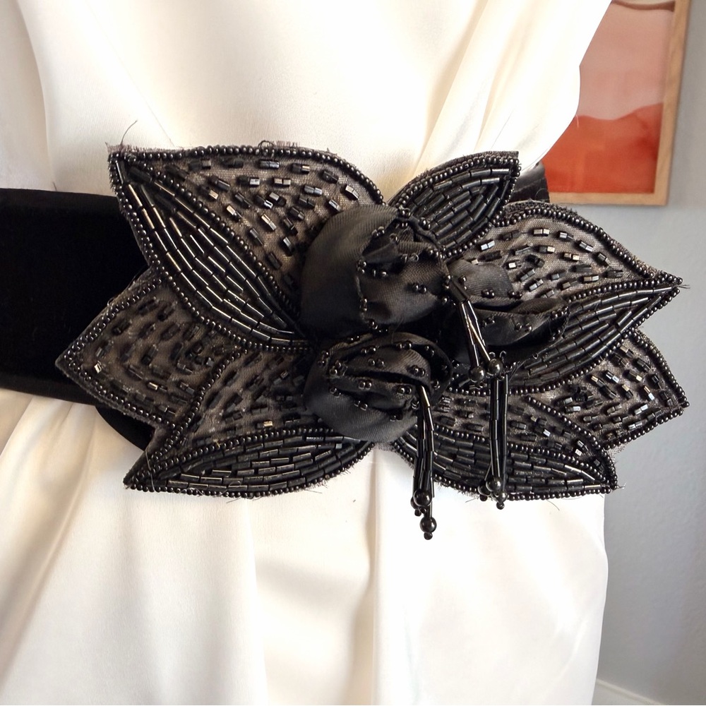 Magid Black Beaded Floral Belt - Picture 8 of 11